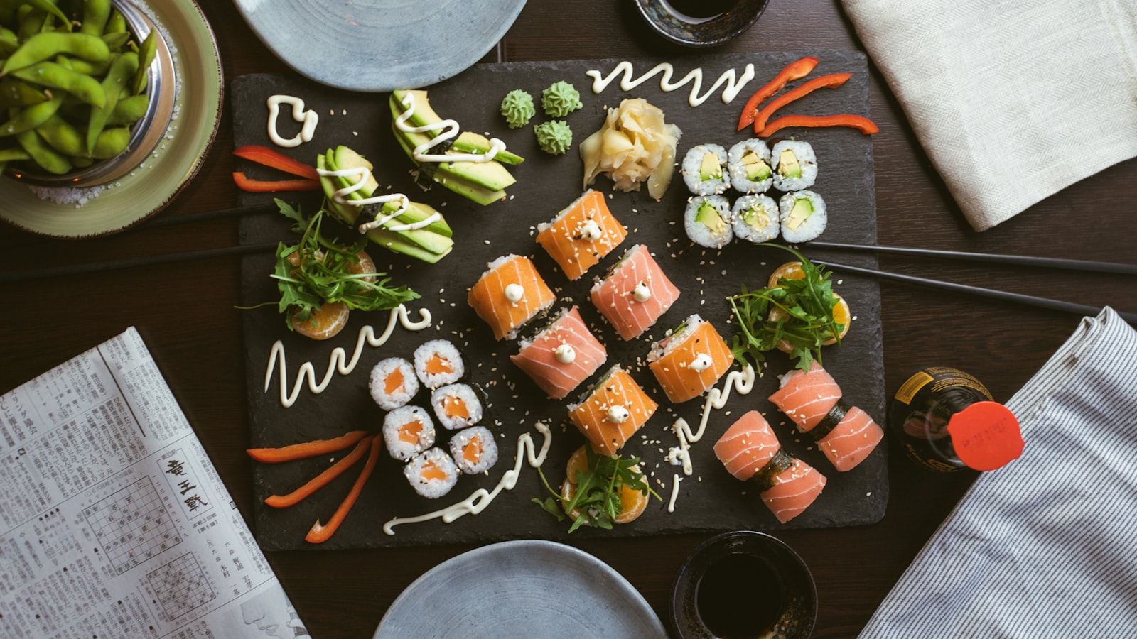 Frisches Nigiri mit zartem Gelbschwanz